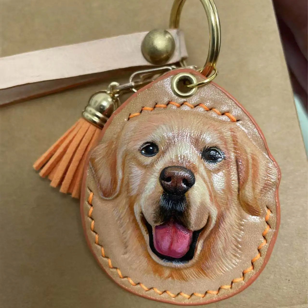 3D hand carved full leather golden retriever pet portrait keyring with soft decorative tassel, custom handmade pet memorial gift