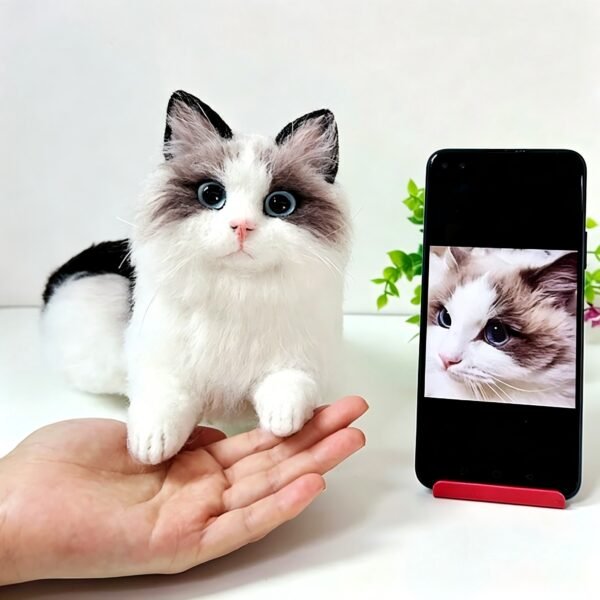 Personalized wool needle felting cat statue, before-and-after custom pet memorial craft display